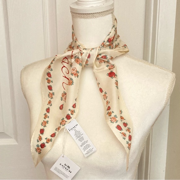 COACH 100% Silk Cream Diamond Scarf - Picture 4 of 10